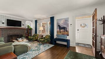 Smart TV, video games, table tennis