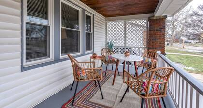 Beautifully Designed, Hot Tub, Game Room, N64, Sleeps 10