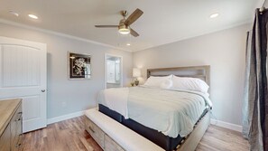 3 bedrooms, free WiFi, bed sheets