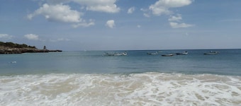 Rote Beach Bungalows