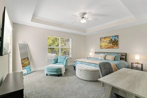 4 bedrooms, desk, iron/ironing board, travel crib