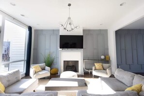 TV, fireplace, offices