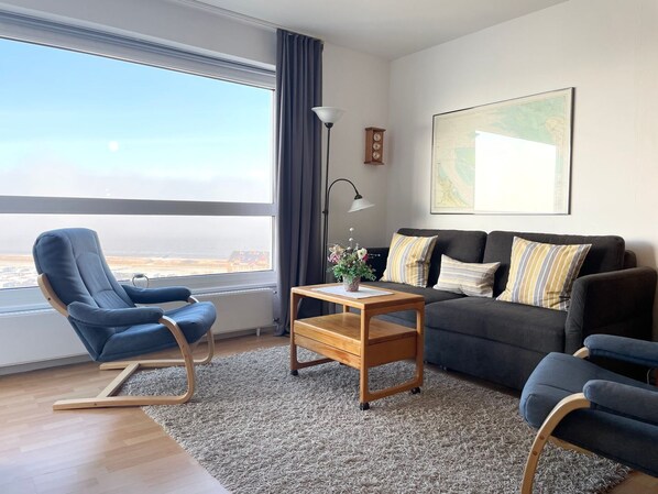 Unclassified image, 1 of 26, button