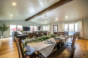 تناول الطعام