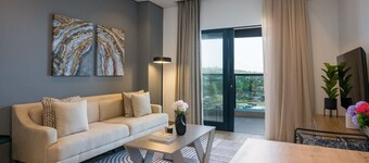 Elegance at 1702 Oceans