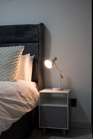 1 Schlafzimmer, Schreibtisch, Bügeleisen/Bügelbrett, kostenloses WLAN