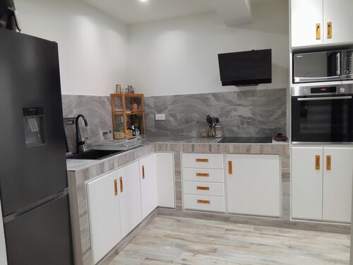 Room 1 - Bed and breakfast in an apartment, 2 min. walk from the ferry dock