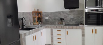 Room 1 - Bed and breakfast in an apartment, 2 min. walk from the ferry dock