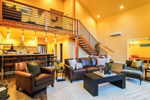 Interior - Solara ~ Where Luxury Meets the Slopes: Brand New View Home (Glacier)