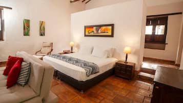 Superior Room | 1 bedroom, hypo-allergenic bedding, desk, free WiFi