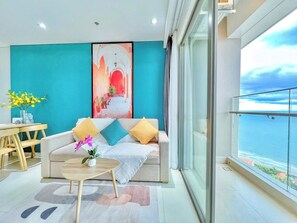 Deluxe Apartment, Balcony, Beach View - The Rex's Song Boutique Apartment (Ho Chi Minh City)