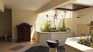 Villa, 2 Bedrooms, Pool Access | Bathroom | Free toiletries, hair dryer, bidet, towels
