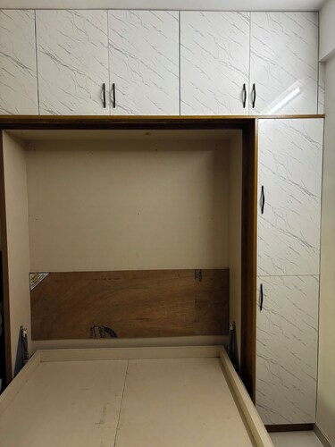 One Room Kitchen - 1RK apartment with free Parking for stay Near Ahmedabad