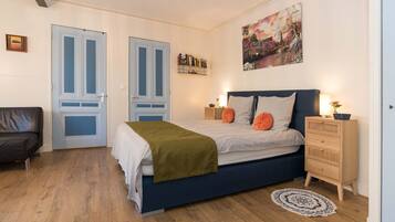 1 dormitorio, cuna de viaje, wifi y ropa de cama