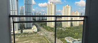 Brand-New 20F 2BR  646sq.ft 2min to Hyundai Outlet& Triple St. Gym,2Free Parking