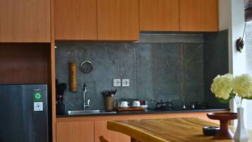Villa, 2 Bedrooms, Private Pool | Private kitchen