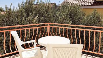 Studio (Studio Apartment with Terrace with Se) | Terrasse/Patio