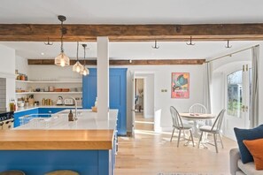 Interior - Spacious Farmhouse on the Edge of Dartmoor (Newton Abbot)