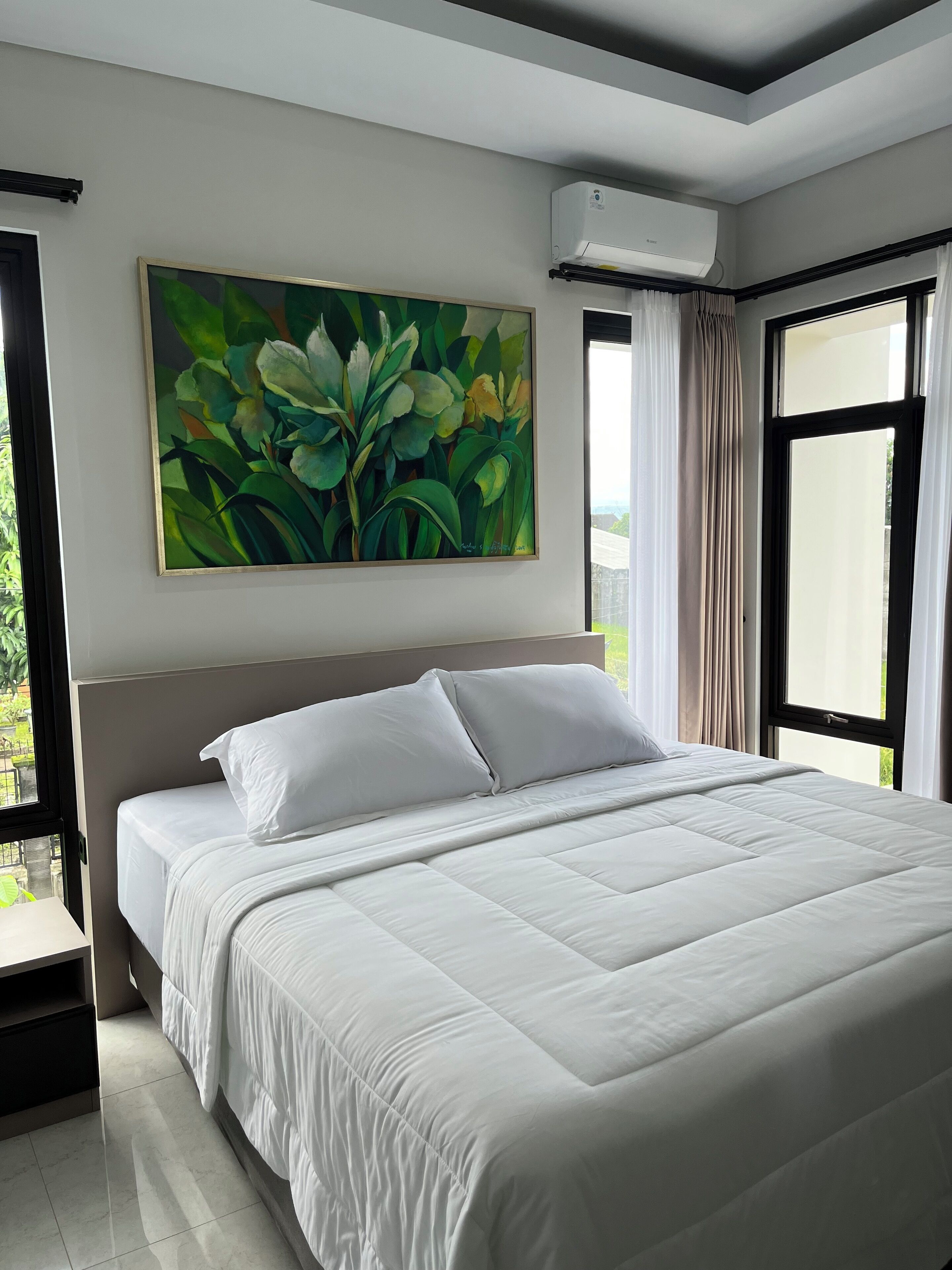 Family Villa, City View | 4 bedrooms, desk, laptop workspace, free WiFi