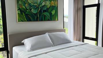 Family Villa, City View | 4 bedrooms, desk, laptop workspace, free WiFi