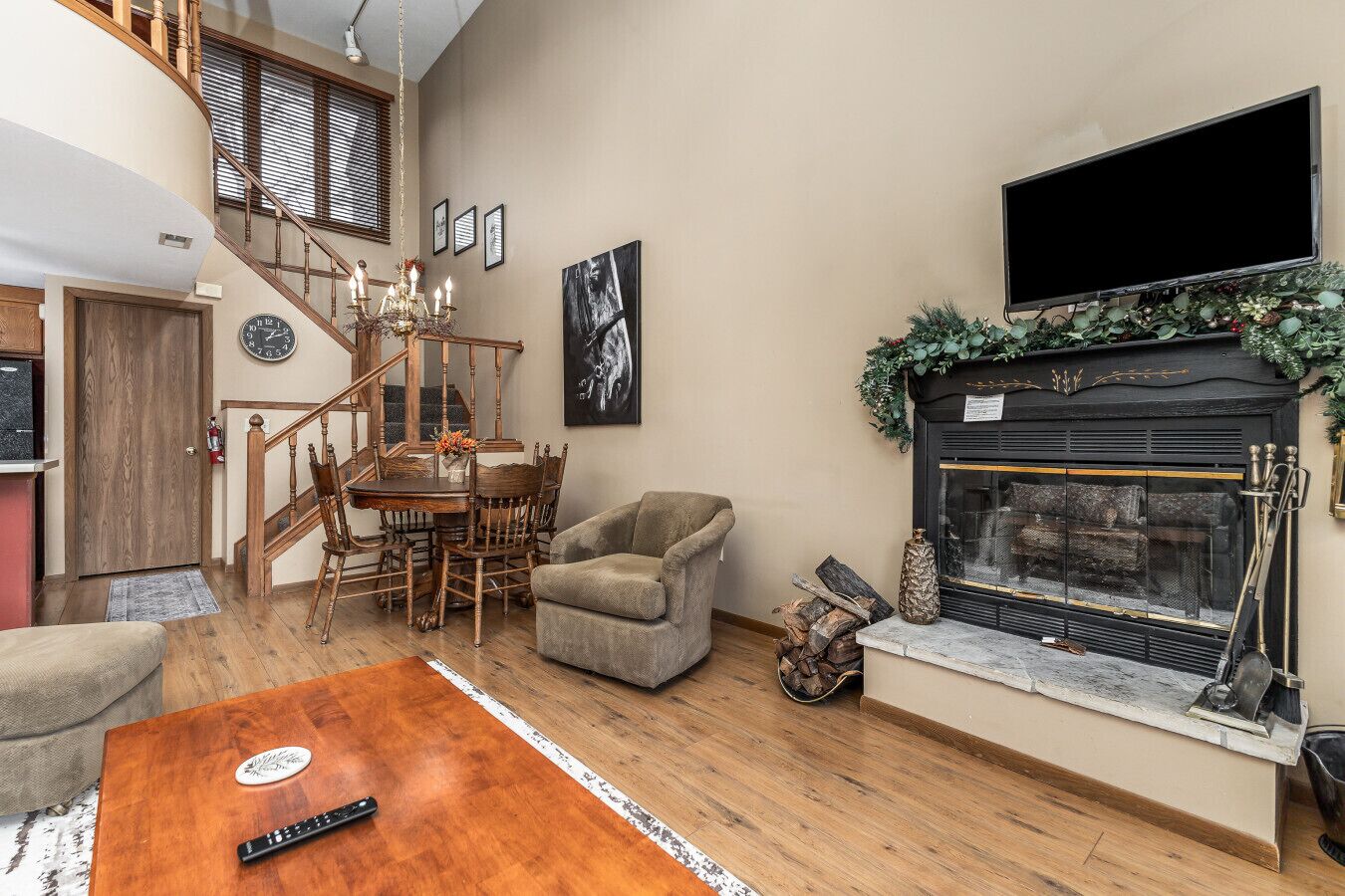 TV connectée, cheminée