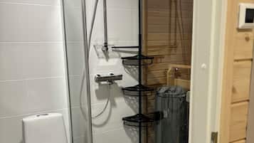 Asciugacapelli, bidet, asciugamani, sapone