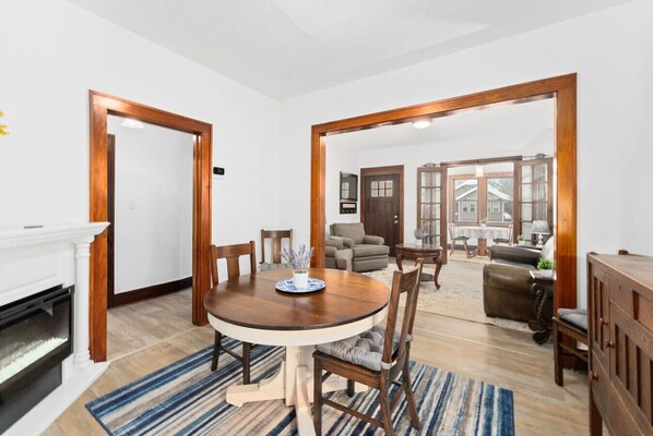 Interior - Charming Centrally Located Sunroom/Fireplace (Sioux Falls)