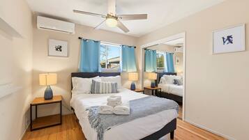 3 bedrooms, iron/ironing board, WiFi, bed sheets