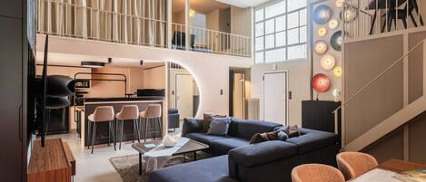 Expansive Gate | Coin séjour