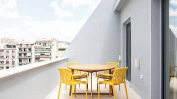 MIXT Spectrum 2-bed | Terraza o patio