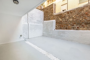 Junior Apartment, Patio (12310001) | Teres/patio