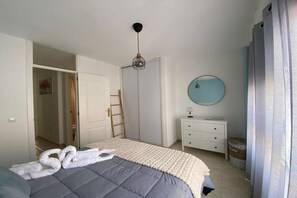 2 bedrooms, free WiFi, bed sheets - Apartment in Tenerife with Sea Views (Callao Salvaje, Adeje)