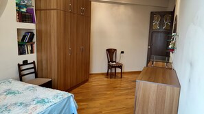 3 Schlafzimmer, Bügeleisen/Bügelbrett, Internetzugang, Bettwäsche