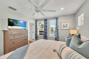 4 bedrooms, desk, iron/ironing board, travel cot