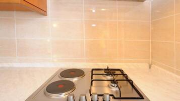 Apartment (One Bedroom Apartment with Balcony an) | Private kitchen | Fridge