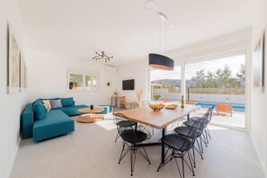 Villa (Four Bedroom Villa with Pool (Villa 1) | Living room - Luxury Villas Bellavista (Pag)