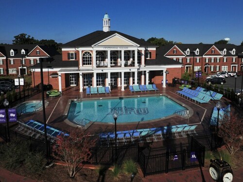 New House! Close to HPU & HPMKT