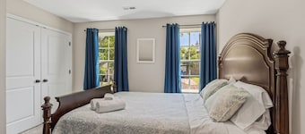 New House! Close to HPU & HPMKT