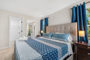 3 bedrooms, desk, iron/ironing board, free WiFi