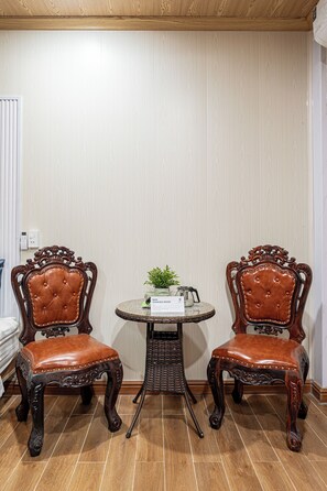 Deluxe Double Room, Garden View