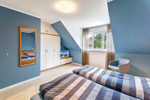 2 bedrooms, desk, free WiFi