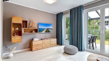 TV, books, stereo