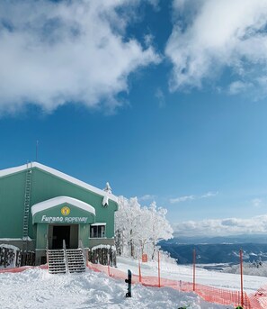 Dốc trượt tuyết