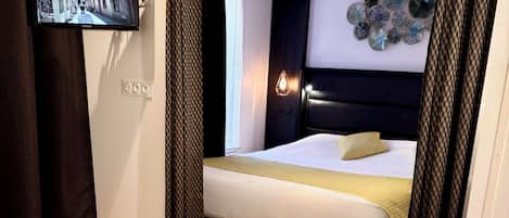 Appartement Affaires | Restauration dans la chambre