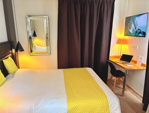 Căn hộ Premier | 1 phòng ngủ, két bảo mật tại phòng 