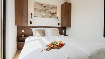 2 bedrooms, free WiFi