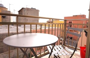 Double Room, Balcony | Terrace/patio - La Scala del Moro Rooms- Dolce Risveglio (Lampedusa)