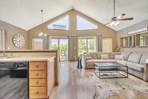 Smart TV - The Playing Hooky Cabin at Bridges Bay Resort (Arnolds Park)