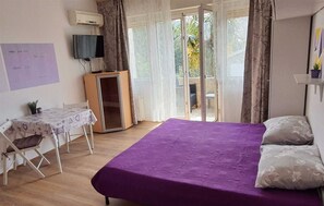 1 Schlafzimmer, kostenloses WLAN, Bettwäsche