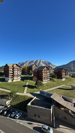 Exterior - SUPERDEVOLUY Studio sleeps 4 to 6, 26 m2 with balcony at the foot of the slopes (Le Dévoluy)